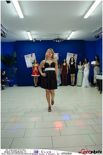 062Teb_Club_Miss Grand Prix_LovePhoto-07122011.jpg